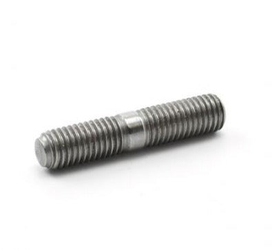 7. EXHAUST STUD BOLT M7X32